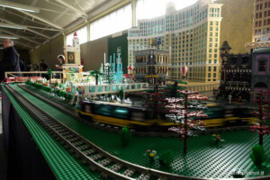 17664697618_882b73fa3b_z