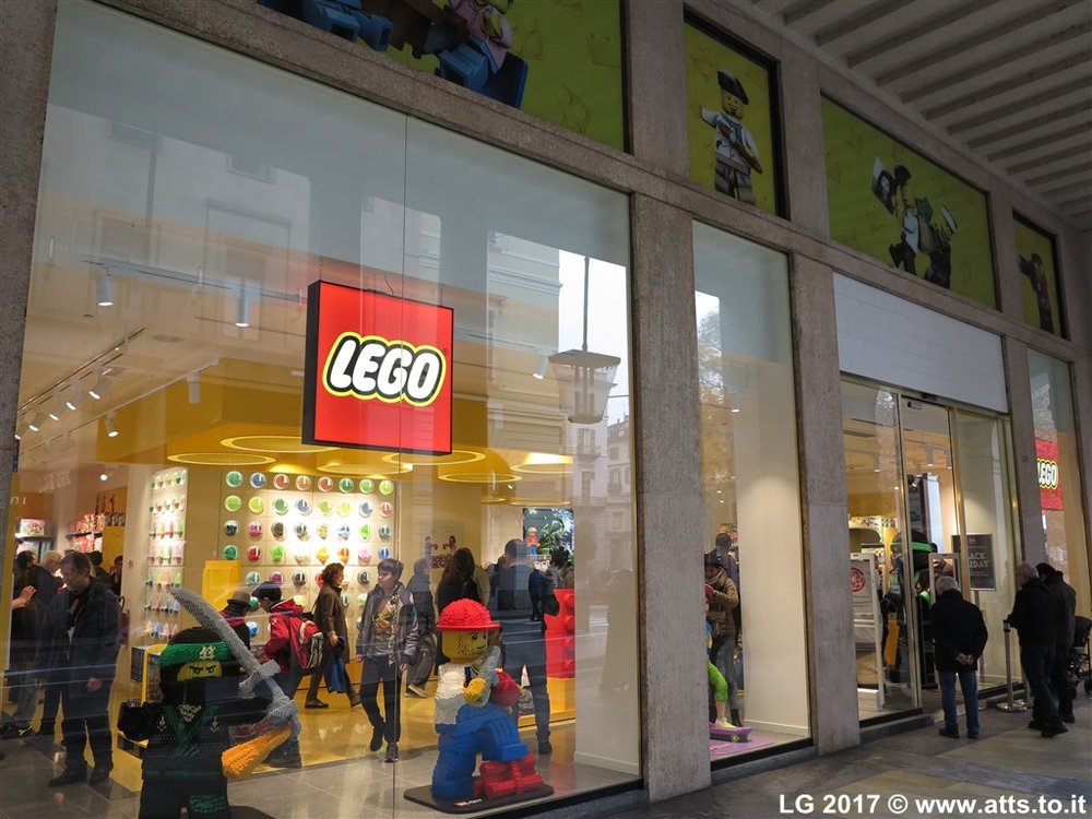 LegoStoreTorino-16.jpg