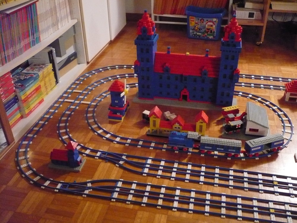 LEGO diorama ferroviario 01.JPG