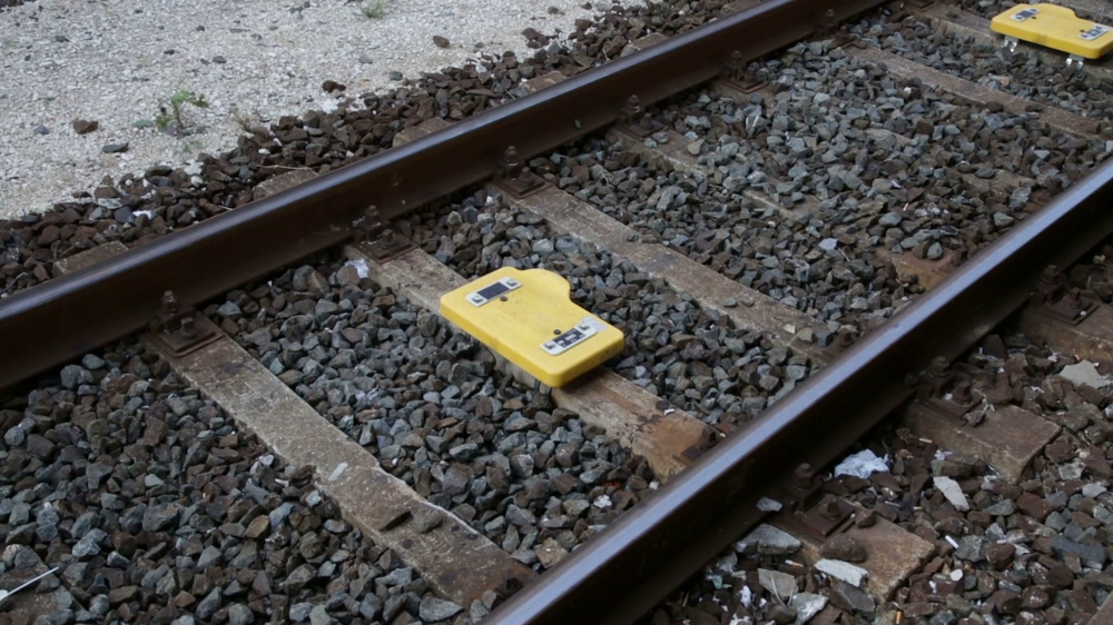 italian-boe-scmt-for-the-safety-and-the-control-of-the-train-in-the-railway_sclatrz1e_thumbnail-full01.thumb.png.cef4fca258e4314ac6c90f4f2537480f.png