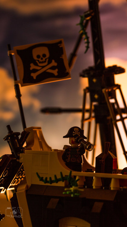captainonboat.jpg