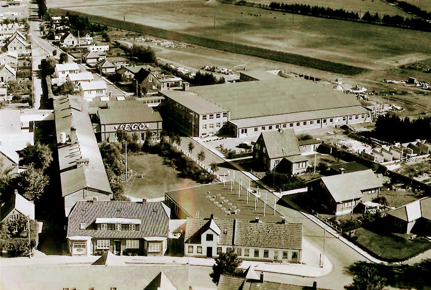 LEGO_factory_around_1960.jpg