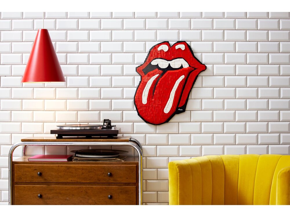 LEGO-31206-The-Rolling-Stones-Lifestyle-4-2048x1535.jpeg