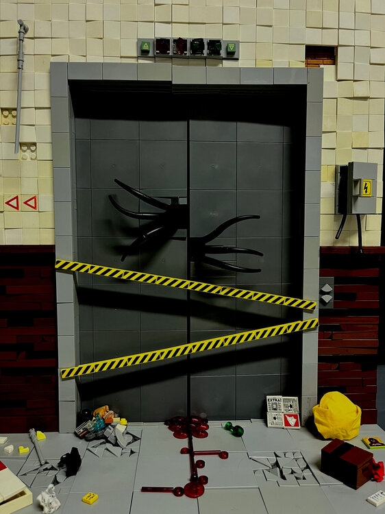 evilelevator_3.thumb.JPEG.4ed370784a496be129f2703ce1aad6bb.JPEG